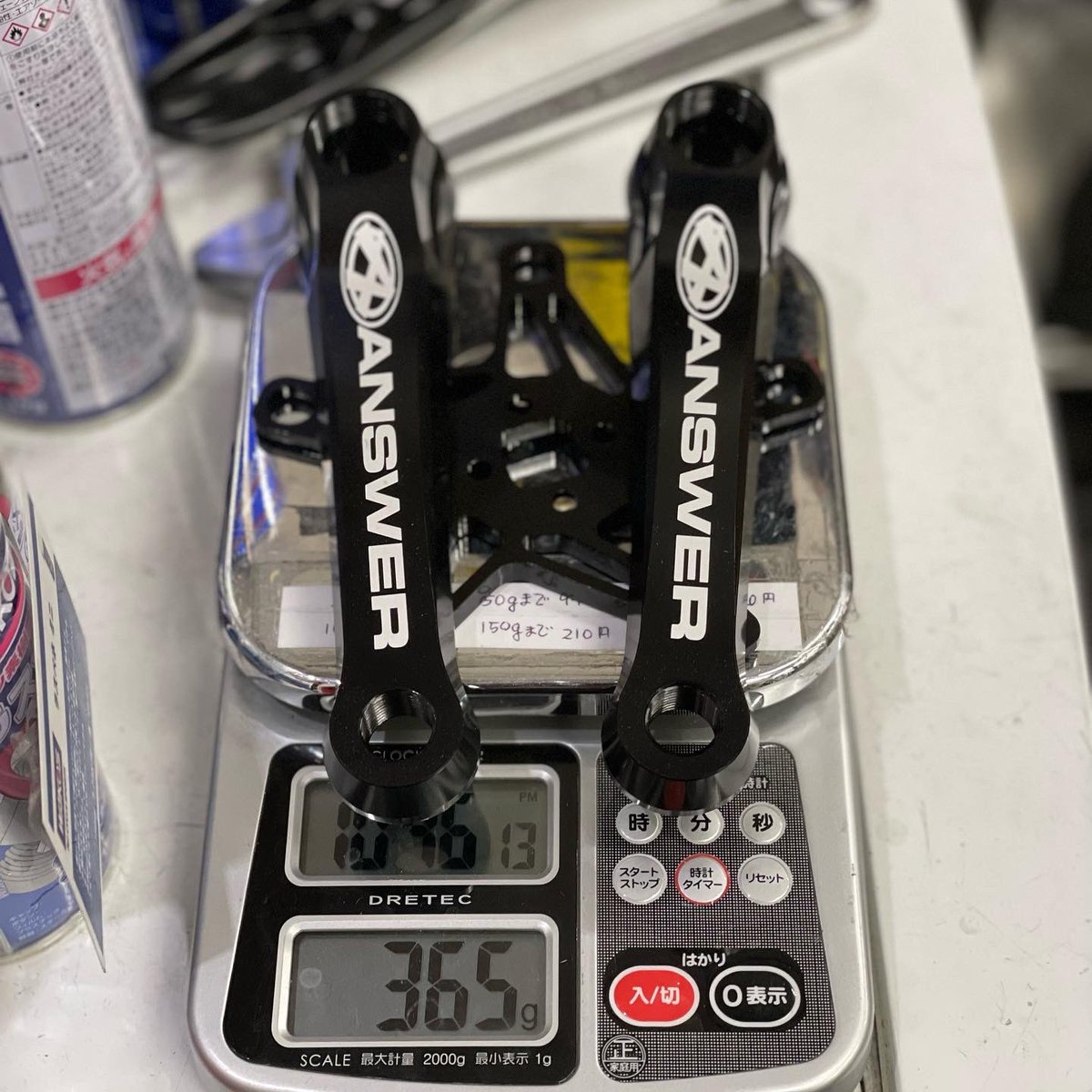 astbikes's tweet photo. #ANSWERBMX クランクをインストール👍🏻 #BMXracing 入門機 #Mongoosebmx Titleシリーズは価格相応の部分がありますが、カスタムの差がハッキリとわかるので面白かったりもします🔥今回クランク周辺のみで300g近く軽量化に成功☝🏻
#astbikes #astforest #埼玉 #和光 #秩父 #所沢 #さいたま #練馬 #板橋 https://t.co/N5M4O1h9fV
