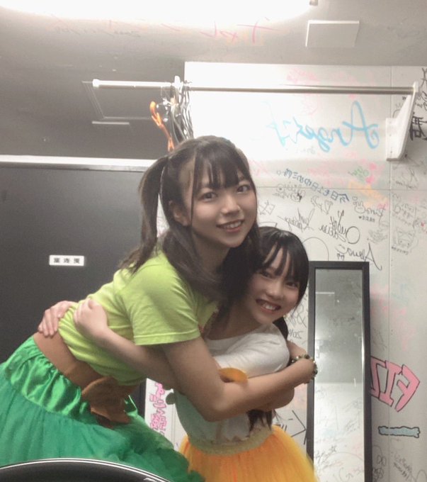 Twitterのコスプレ画像20