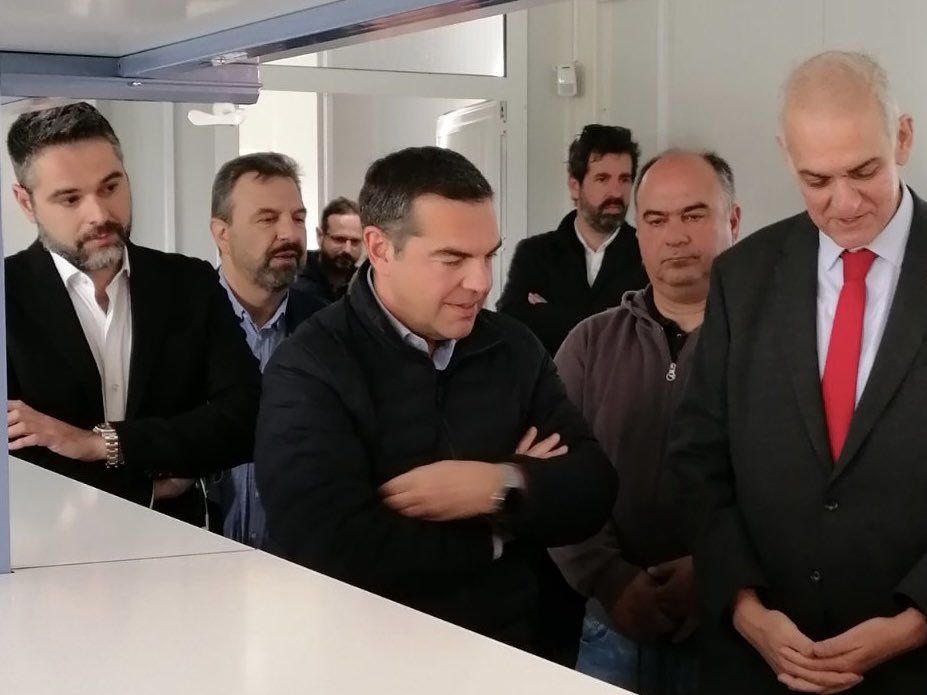 JSarakiotis's tweet photo. Με τον @atsipras στο Κέντρο Καινοτομίας και Έρευνας του Γεωπονικού Πανεπιστημίου Αθηνών στην Αλίαρτο Βοιωτίας.
.
#alexistsipras #ΣΥΡΙΖΑΠΣ #smartbio #καινοτομία #έρευνα #αγρότες #Αλίαρτος #Βοιωτία #jsarakiotis https://t.co/iLT09xndbB