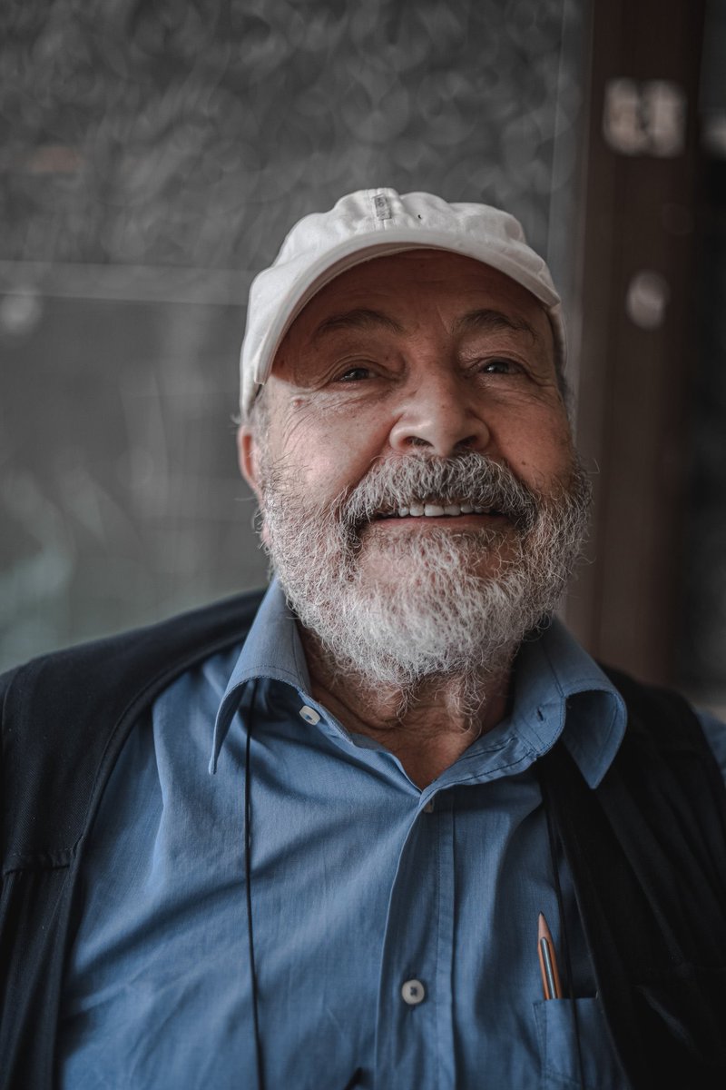 انتقل إلى رحمة الله تعالى أستاذنا في قسم العمارة وتخطيط المدن الأستاذ " محمد الضراط " 
  
نسأل الله أن يتغمد الفقيد بواسع رحمته وأن يسكنه فسيح جنانه وأن يلهم أهله وذويه جميل الصبر و السلوان.

وما نقول إلا مايرضي الله، إنا لله وانا إليه راجعون.