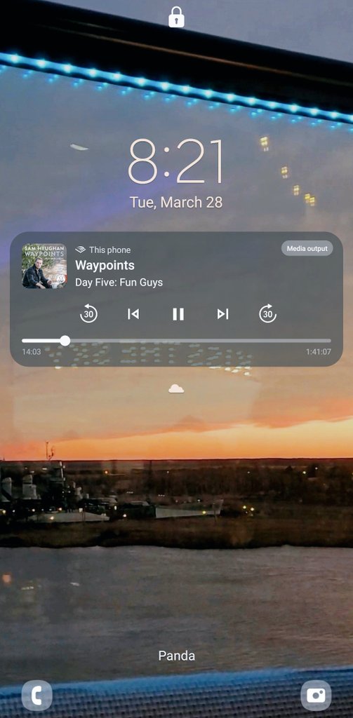 Brain INVADED 📖 🎧🙌 My inner dialog suddenly has a slight Scottish accent 😘 If you've read #Waypoints but you haven't listened to it, then you're not done yet!! This book literally comes ALIVE with <a href="/SamHeughan/">Sam Heughan</a> animated &amp; charismatic narration 🙌🙌🤟
#SamHeughan 
<a href="/audible_com/">Audible</a>