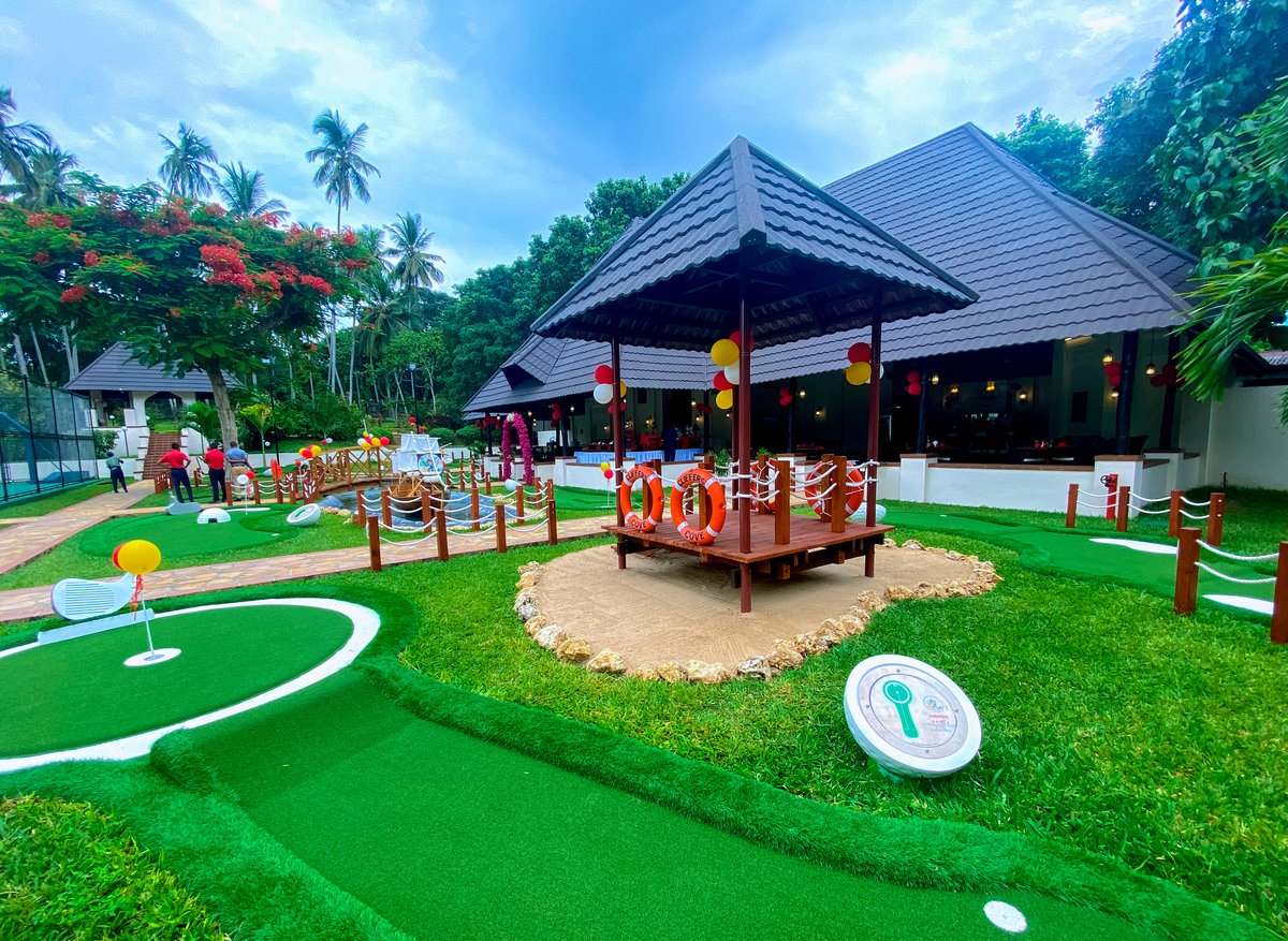Minigolf35 tweet media
