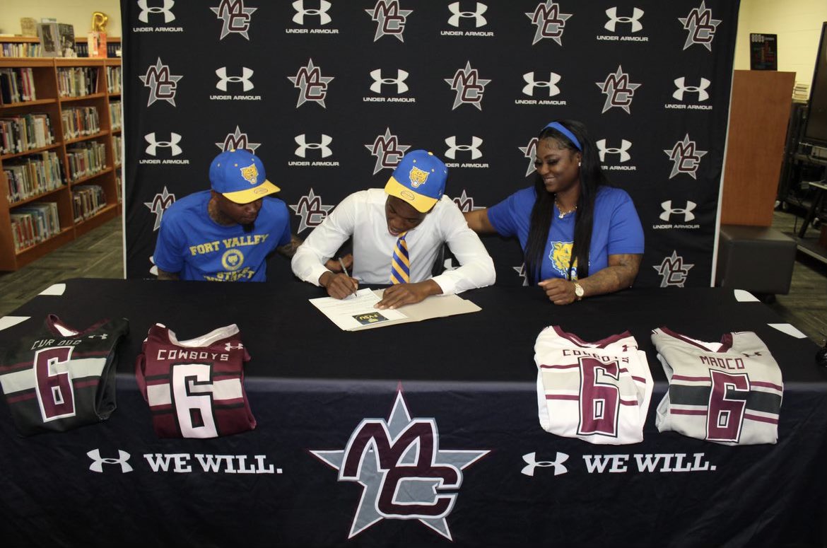 <a href="/_JamieHampton3_/">Jamie “Buck” Hampton Jr</a>