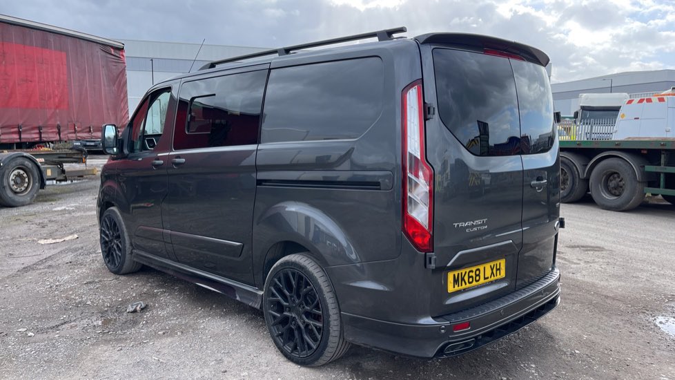 Now this as a lovely example 💕 Get this on Thursdays Van Auction 10.00am Online 👨‍⚖️ cva-auctions.co.uk #ford #van #fordvan #customvan #AuctionLive #Auction #liveonline