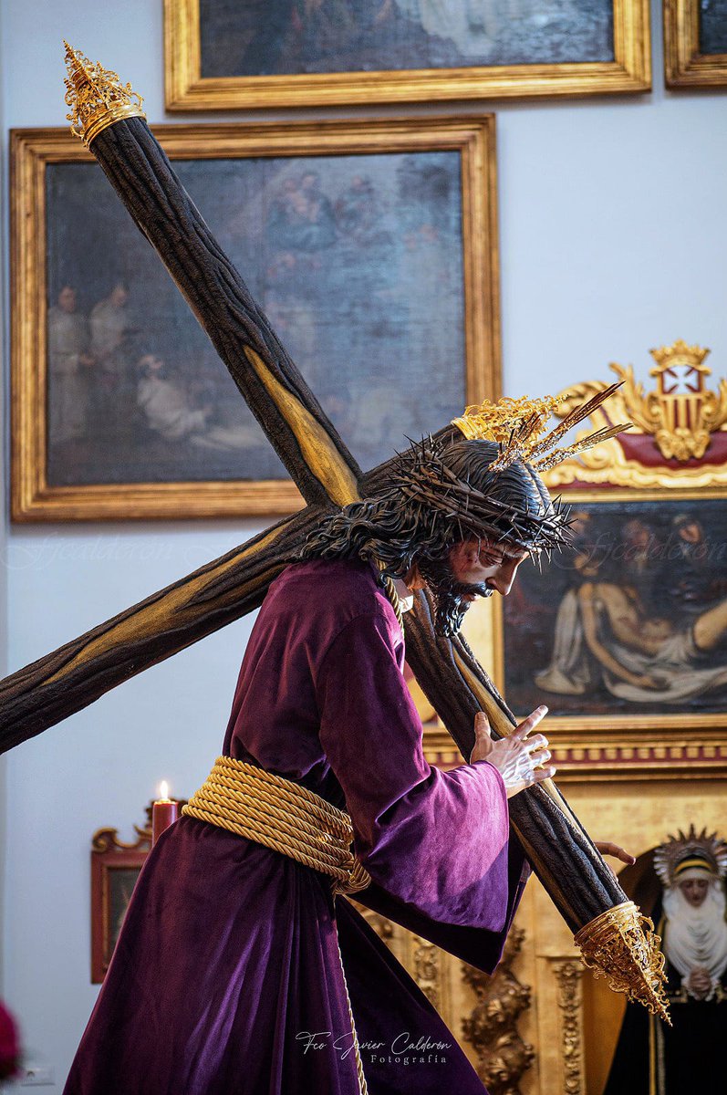 " TOMA TU CRUZ Y SÍGUEME. " 

<a href="/Quinta_Angustia/">Quinta Angustia</a>