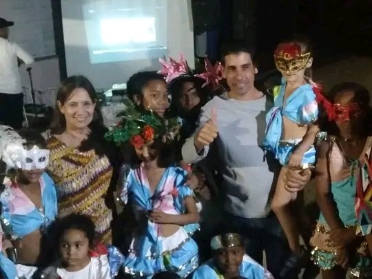 AsambleaQuemado's tweet photo. @anamarianpp @AsambleaCuba Muchas felicidades a todos los diputados, en especial Osmel y a usted, por estar reflejadas en ustedes las cualidades del pueblo cubano. #SomosCuba. https://t.co/h0EF79MbHg