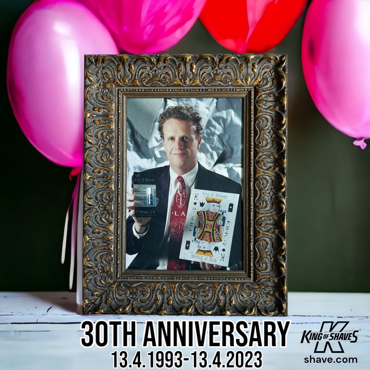 iamWilliamKing's tweet photo. My EA-I aka #LindaHand👋🏻 is putting in the SHIFTS today as the @KingofShaves team &amp; I race towards our 30th anniversary next month!

No slAckIng now Linda! The only close shave I want in the coming weeks is a King of Shaves! 

#KoS30👑🪒 https://t.co/5KnyDhLV37 https://t.co/73ps8ud90f