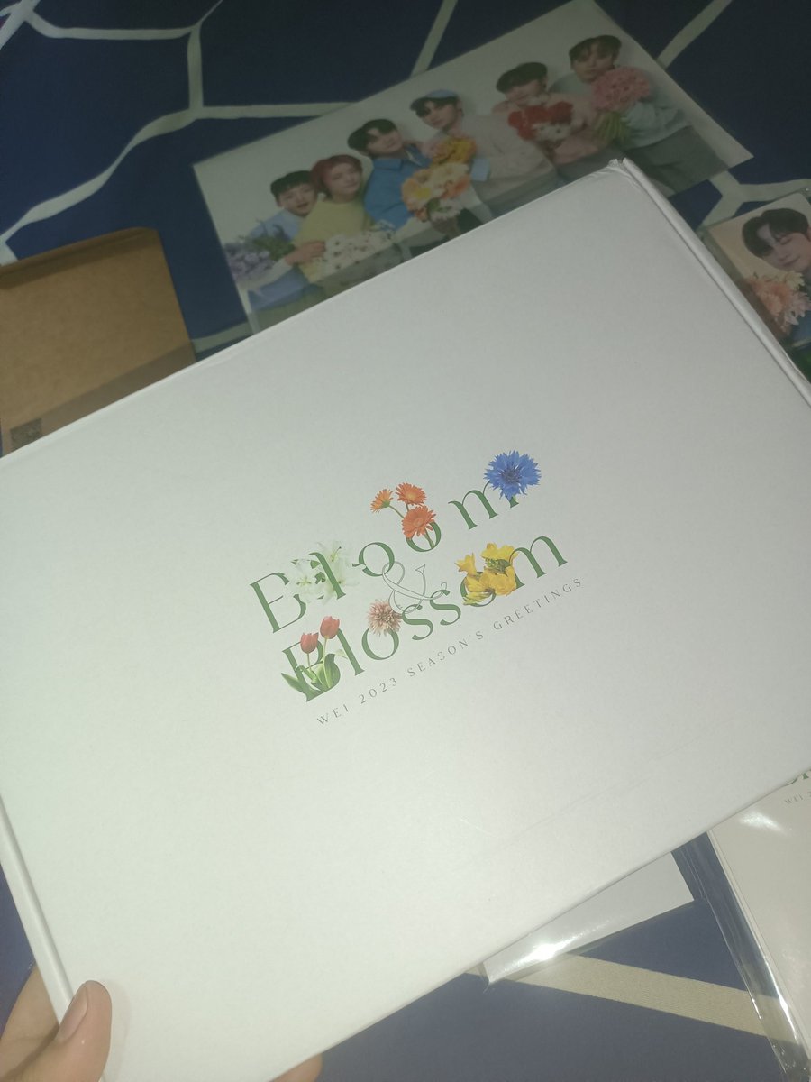 0826_Cart's tweet photo. wts WEi 2023 Season's Greetings

1000 pesos free sf around manila

complete inclusions
free official WEi photocards from their past album.

lfb ph for sale selling yohan daehyeon junseo seokhwa yongha donghan

pls pm or my main
ww ok, dm https://t.co/hnIGzLv1NC