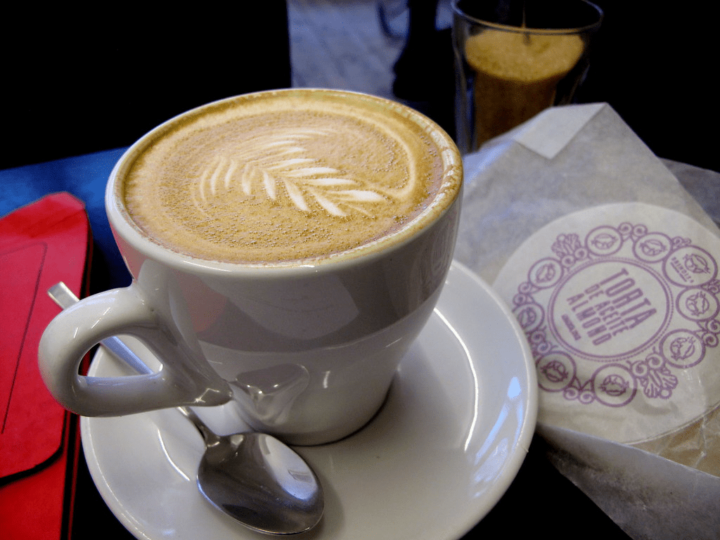 BibiCoffeecom's tweet photo. Why Are Lattes So Expensive

  If you are a coffee lover, a latte, also called a café latte, is among the first options that come to mind.

  Robust thick espresso combines creamy thick milk to make all coffee enthusiasts' mouths water. #Brewing

https://t.co/SB4PiECQLk https://t.co/NC674aMinv