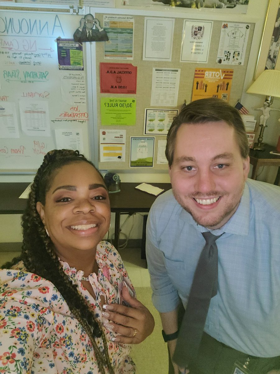 traci_tousant's tweet image. Great PLC @WeLoveWheatley yesterday‼️ Partnered up with @mrobinson867 to support  🌍 Social Studies teachers in language &amp;amp; literacy🎯📚✏️
#watchwheatleywork
#bethechange
#inthework
#wearestrongerTOGETHER
@HISDSocStudies @HISD_Curric @HISD_ELA @HISDMultiPrgms