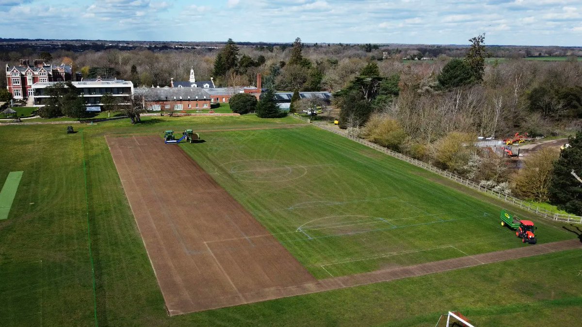 Premier Pitches tweet media