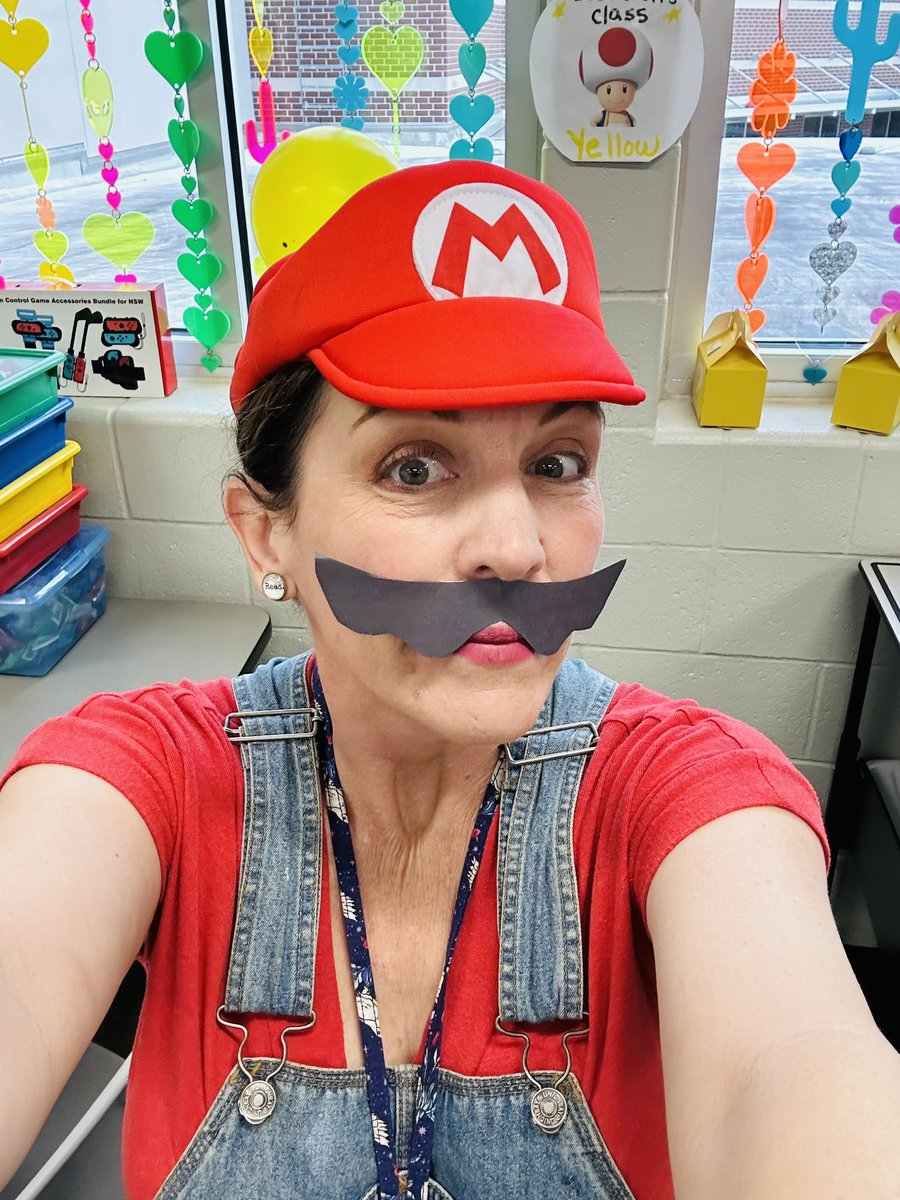 DocReadsWrites tweet media