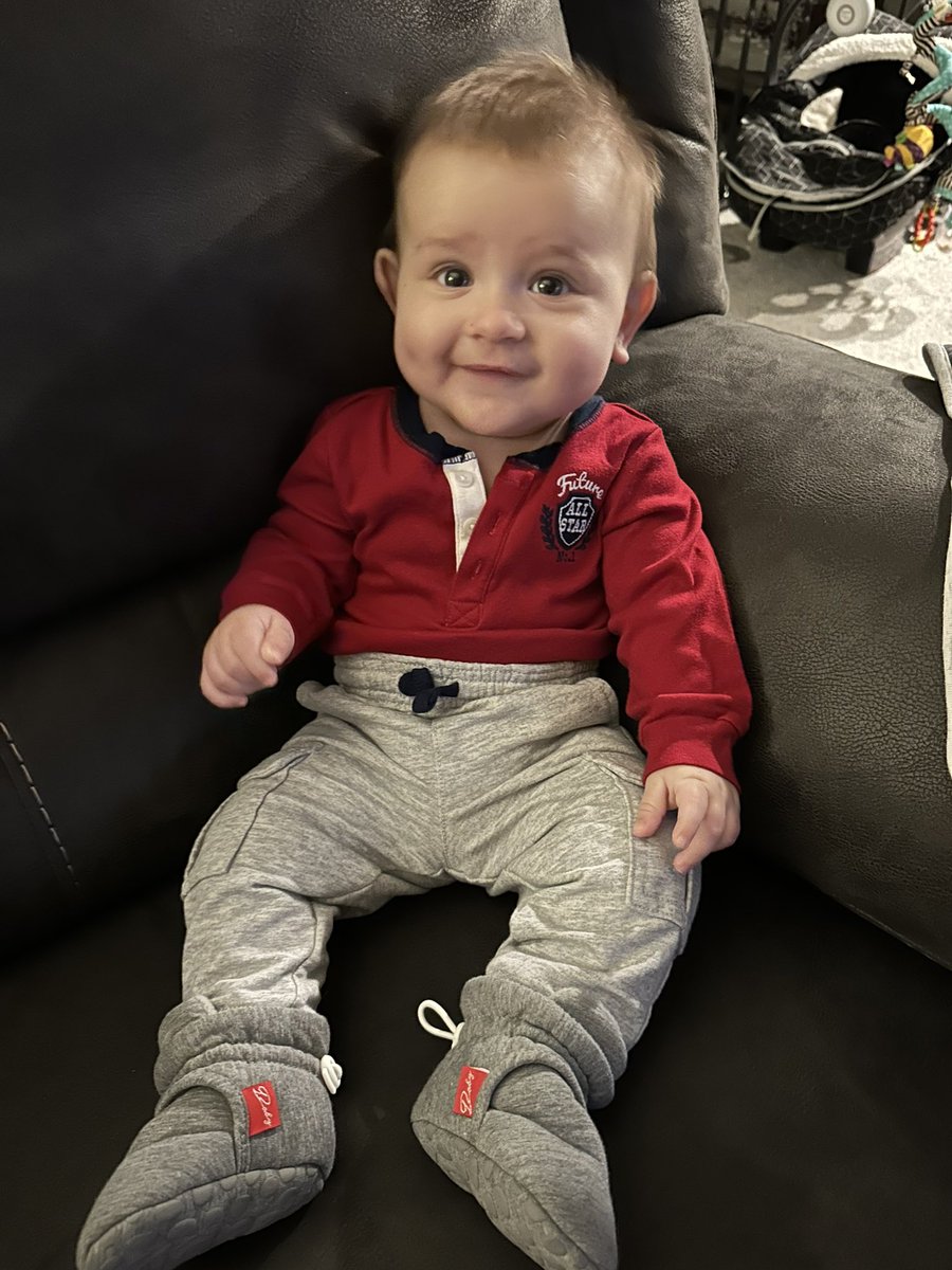 Jackson’s got his future All Star outfit on today and is ready for the Reserve @B_EastBaseball game tonight! Let’s go, boys! ⚾️