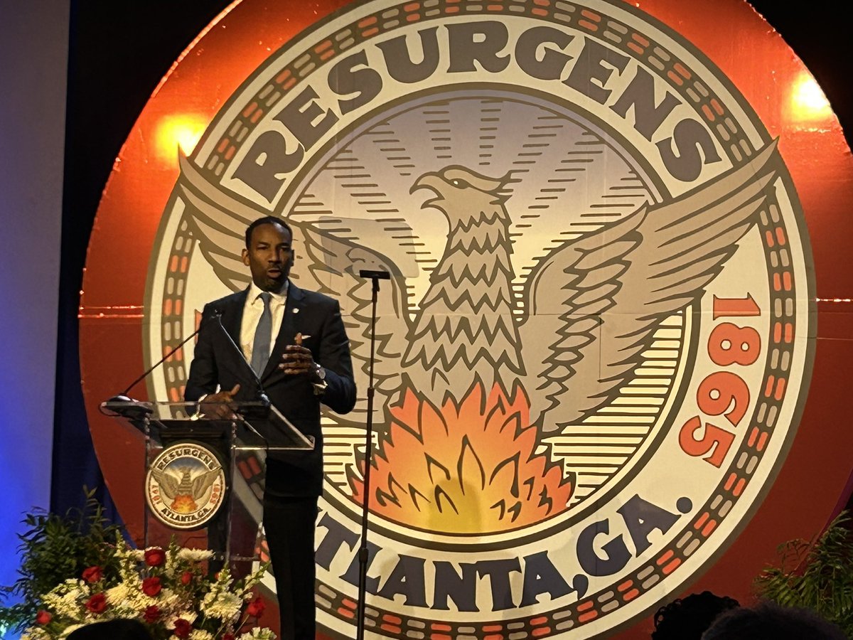 BGCMA_CEO's tweet image. Grateful to be invited to today’s State of the City Business Breakfast by our @BGCMA_Clubs partners, #CocaCola . James Quincey, Chairman &amp;amp; CEO of The Coca-Cola Company, announced an investment in several youth-serving organizations, including #bgcma! #YearoftheYouth