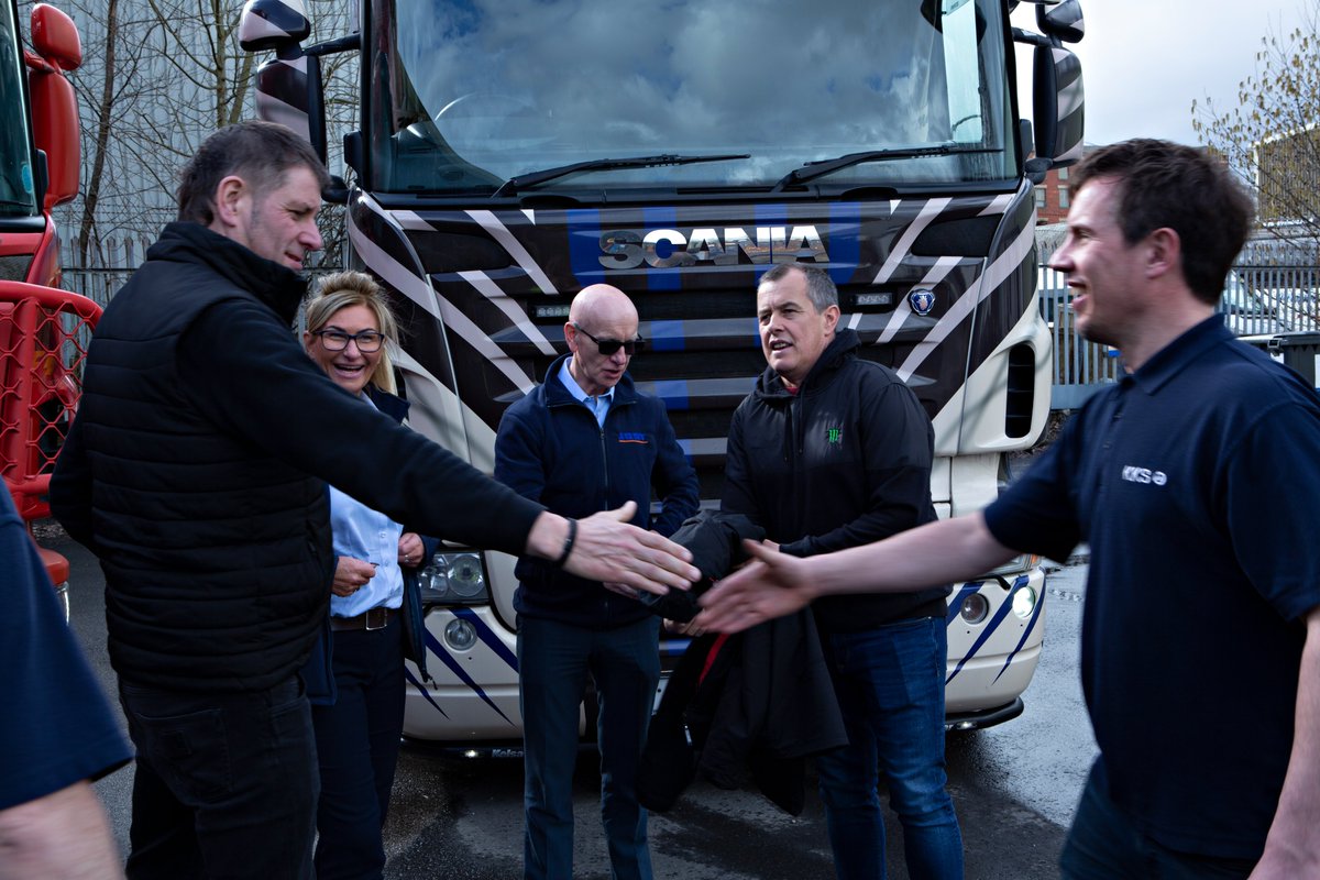 What a pleasure to have IOM TT champion and motorbike legend John McGuinness MBE visiting our factory in Bolton last Friday to lower the JOST sliding 5th wheel on his Scania V8 #suppliedbyKeltruck to pull his race trailer.

#jostdoit #keltruck #scania #workshop #conversions