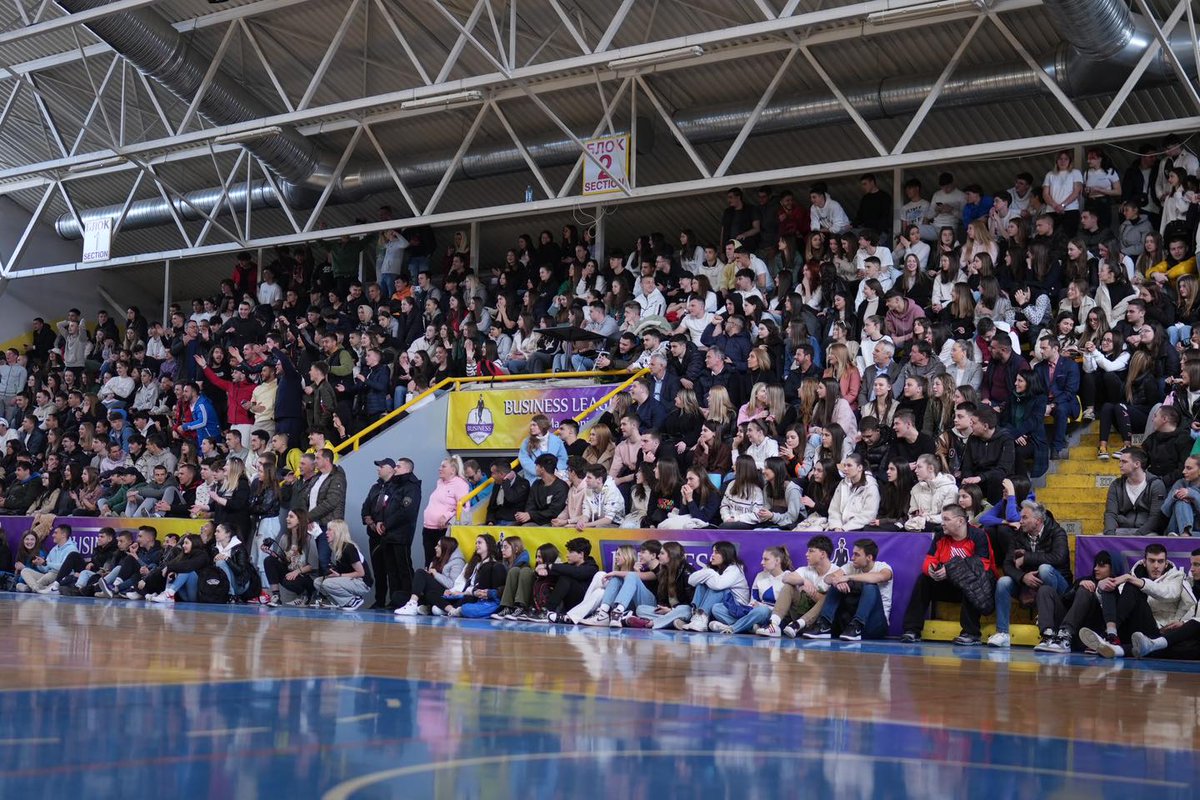 Доделени награди на победниците на градската средношколска лига во екипни спортови skopje.gov.mk/mk/vesti/2019/…