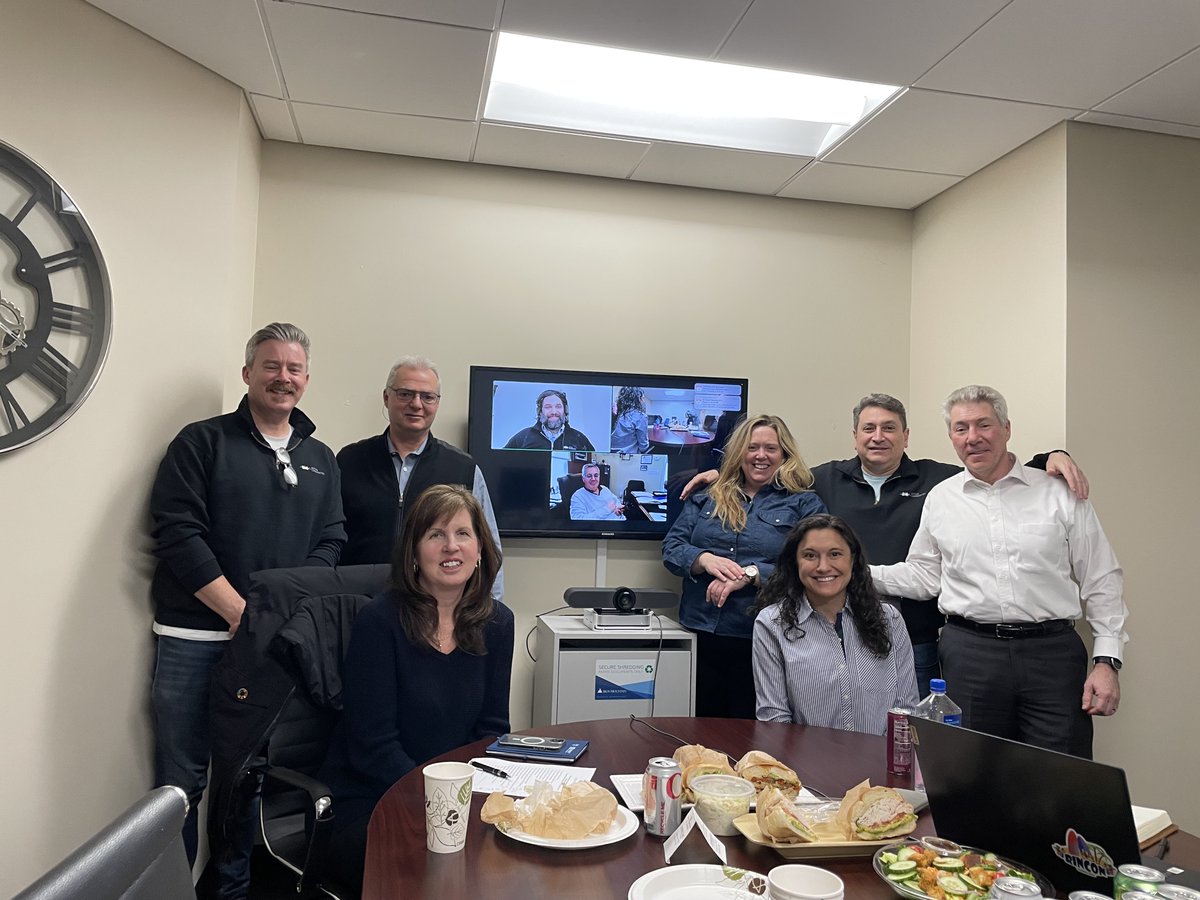 AutismComm's tweet image. Yesterday AC held a productive hybrid planning meeting for an eventful year ahead with all of our new board members included! We love seeing our Board of Directors in action and are grateful for their time and dedication to our organization! #autismcommunities #boardservice