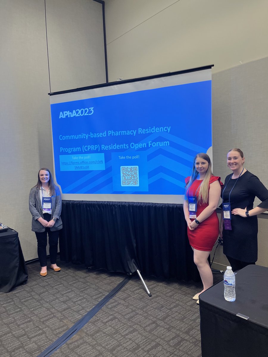 pharmacists's tweet image. Residents from across the country gathered at #APhA2023!  They got together during this open forum to discuss issues and topics related to experiences with community-based residency program (CPRP) training in all settings and sites. Thank you to all those who attended!