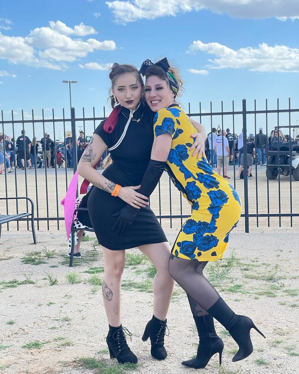 BatteryCables's tweet photo. The Rockabilly Bash was a blast! Here's our two promo girls, Lex and Lucy! We handed out a lot of airfresheners and stickers. Lots of cars going to be smelling good this week. 
#rockabillybash #rockabilly #carshow #az #lakepleasant #vintage #thingstodoinarizona https://t.co/qHAXqnE6d2