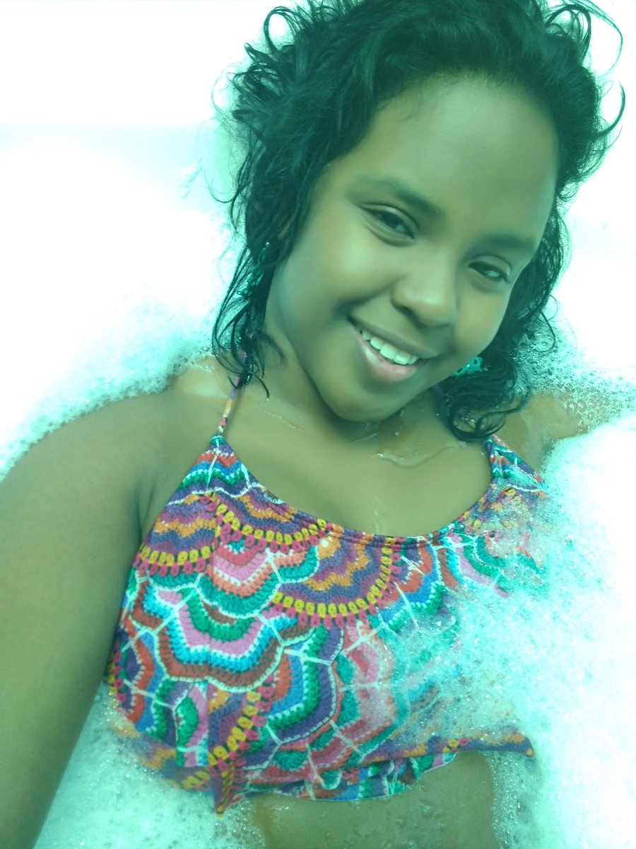 euromulata's tweet image. onlyfans.com/nandafire

Hello, did you like this photo? On my onlyfans profile there's a lot more... And a little hotter!!!
😋😋

#onlyfans #onlyfansgirl #asiatico #brazil #morena #bathtub #photosexy #pack #foam