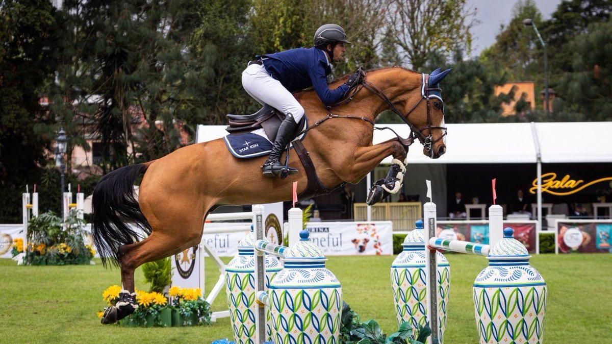Earlier this month, The National Mexico Horse &amp; Rider Show Jumping Championships 2023 took place at Club Hipico in Xalapa, Mexico on SRO REMEDY Int. Ryegrass. Show jumping horses typically weigh 1,200 – 1,500 pounds, this grass takes a pounding over this weeklong event. 🐴 #DLF