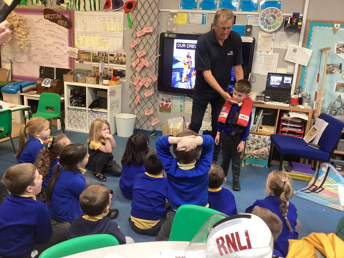 St. Illtyd's Primary tweet media