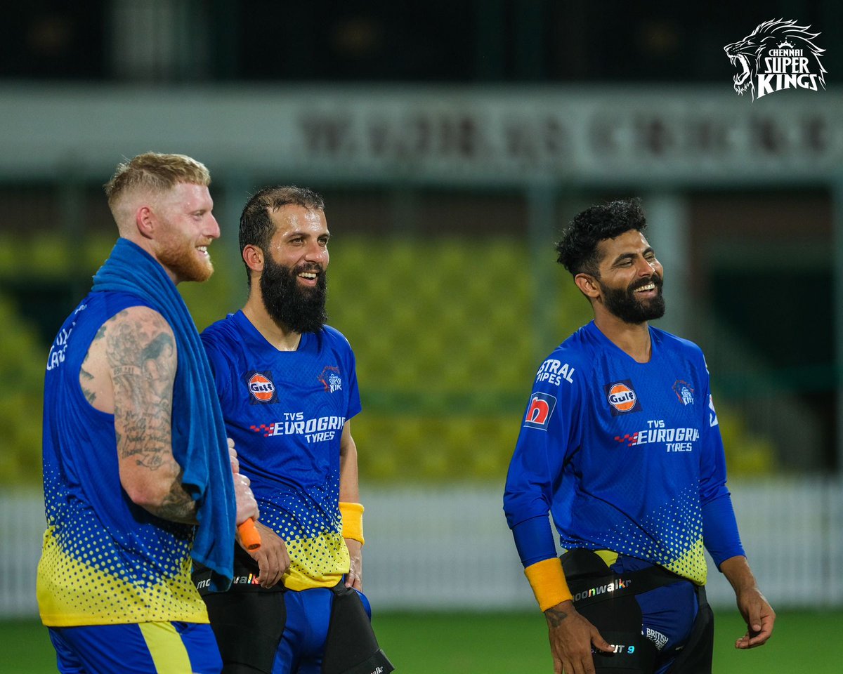 ChennaiIPL's tweet photo. Idhu namma all'u!

#AllRoundersUnion 🦁💛 https://t.co/KZwFPZU4Kc