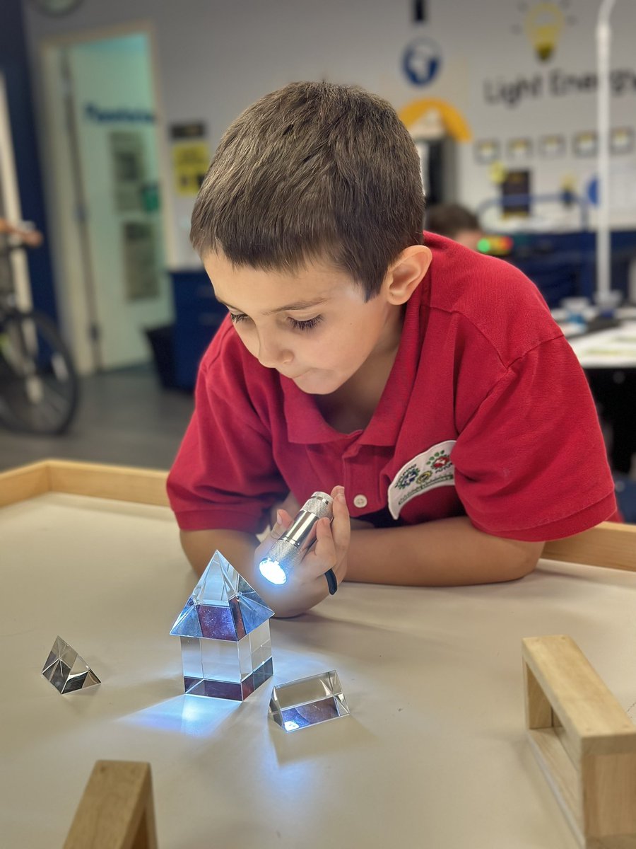 Save the dates! Come to <a href="/WilkinsonSCS/">Wilkinson Elementary</a> on Friday, 4/21 (5:30-7:30 pm) and Monday, 4/24 (4:30-6:30 pm) to take part in #SuncoastRemakeDays ! Keep an eye out for exciting details to come 🔬🥼<a href="/SuncoastCGLR/">Suncoast GL Reading</a> <a href="/duda_beth/">Beth Duda</a>