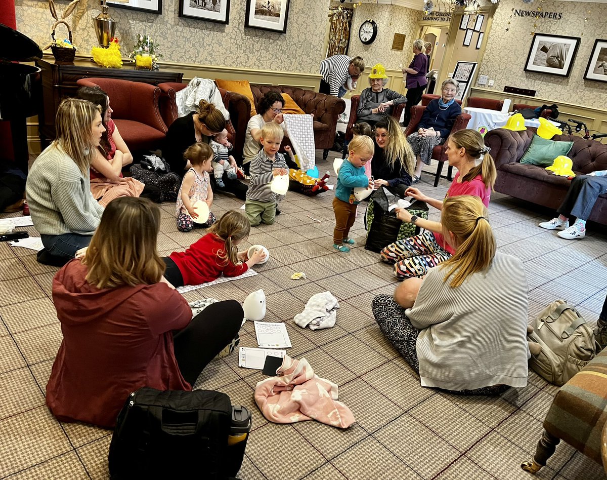 wetherbymanor's tweet photo. #Tinybeats lovely afternoon with the Tiny Beats residents really enjoyed themselves and look forward to Tuesdays.                                      @AnchorLaterLife https://t.co/ywuQlwXAr0