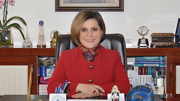 Hakim Ayşe Neşe Gül, 80 aydır tutuklu ve 80 aydır hücrede tutuluyor.

Sırf söylediğiniz yalanlara inanılsın diye binlerce insanı suçsuz yere cezaevinde tutmanız, günü geldiğinde adaletin tecelli etmesine engel olmayacaktır. <a href="/adalet_bakanlik/">T.C. Adalet Bakanlığı</a>

Adaleteİhanet