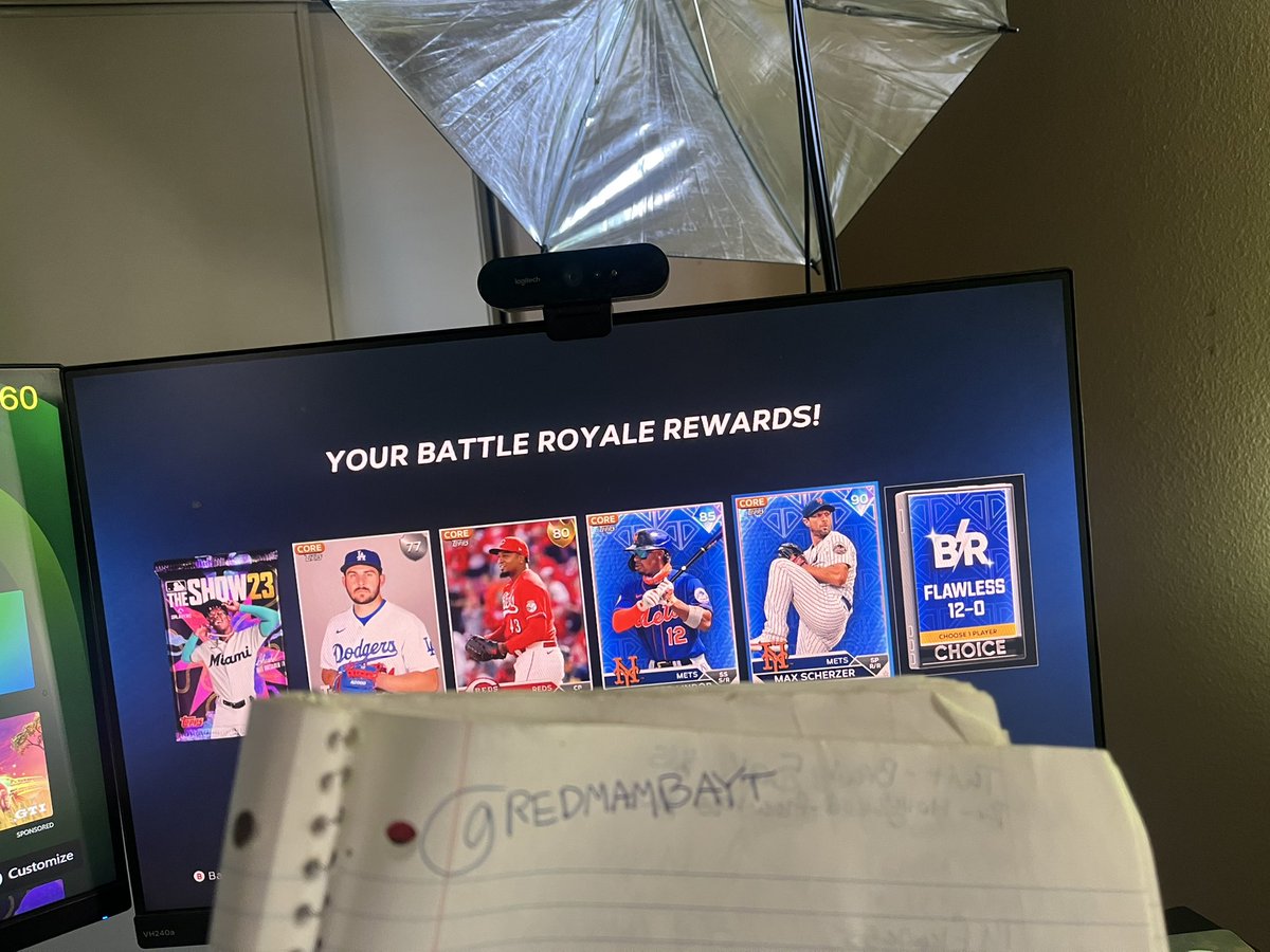 RedMambaYT's tweet photo. 150 RTs and I’ll give away one FREE Flawless BR 12-0!! Comment what live series 90+ you would want⬇️🔥 #MLBTheShow23 https://t.co/Fiti8pt2Zy