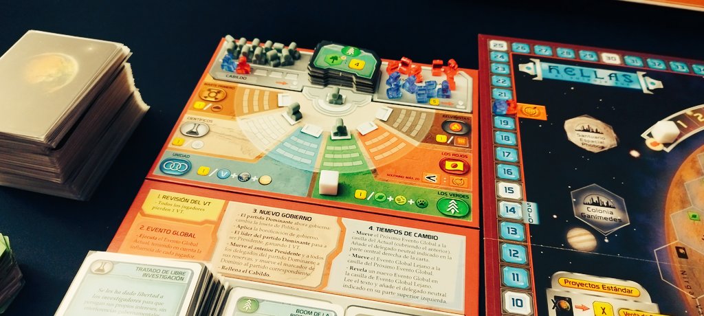 Se ha quedado una buena tarde para un #terraformingmars de <a href="/MalditoGamesES/">Maldito Games</a> . A ver qué tal se nos dan los conflictos políticos!