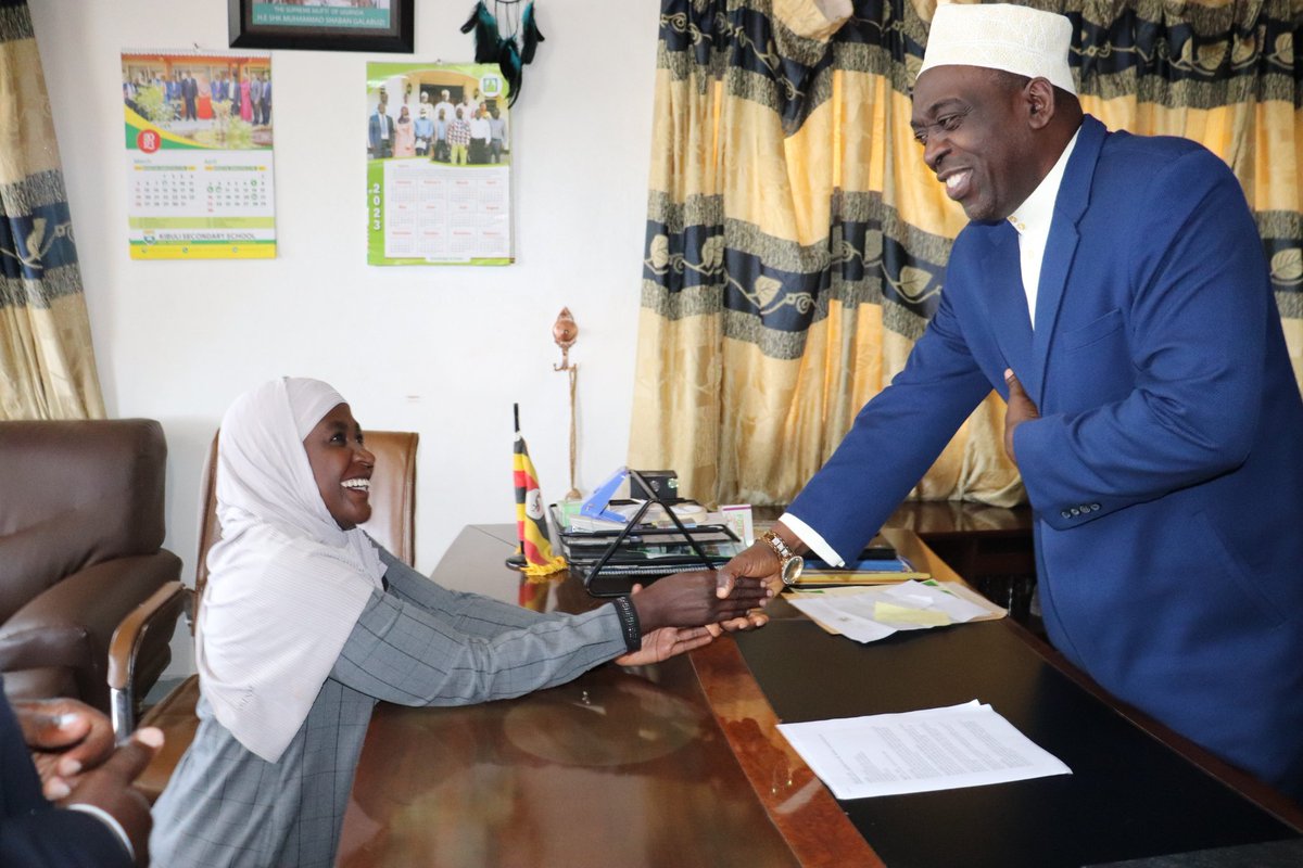 Uzeiye Hadijah tweet media