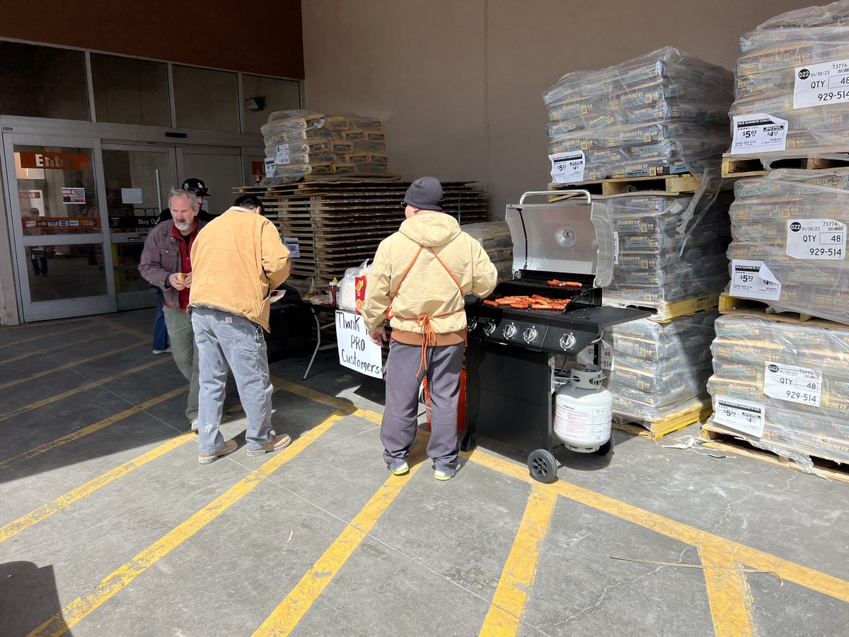 Great start to Pro Appreciation Week at store 3503! We love having the opportunity to show some gratitude to our contractors! <a href="/PatrickHD3503/">Patrick Callahan</a> <a href="/MattCramer179/">m</a>