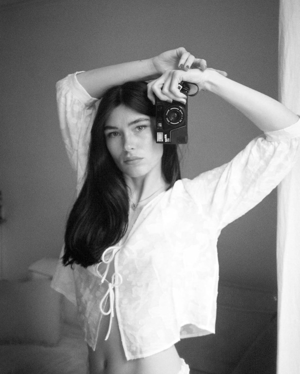 anja-melisandre-jul-vernier