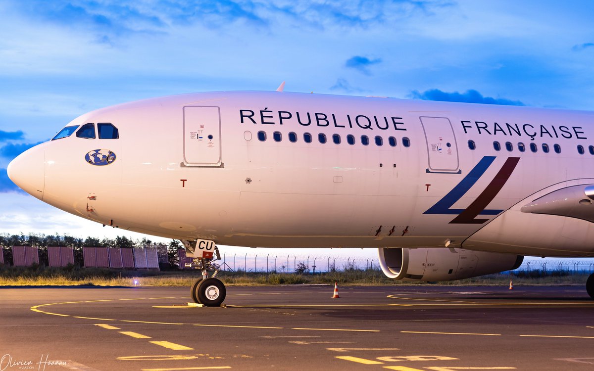 🇫🇷 Another visit of the #FrenchAirForce today in Reunion Island, with F-UJCU msn 2022, delivred in ... 2022😄 #Cotam #EscadronEsterel #Avgeek #LaReunion #Airbus #A330200 #A330 🛫