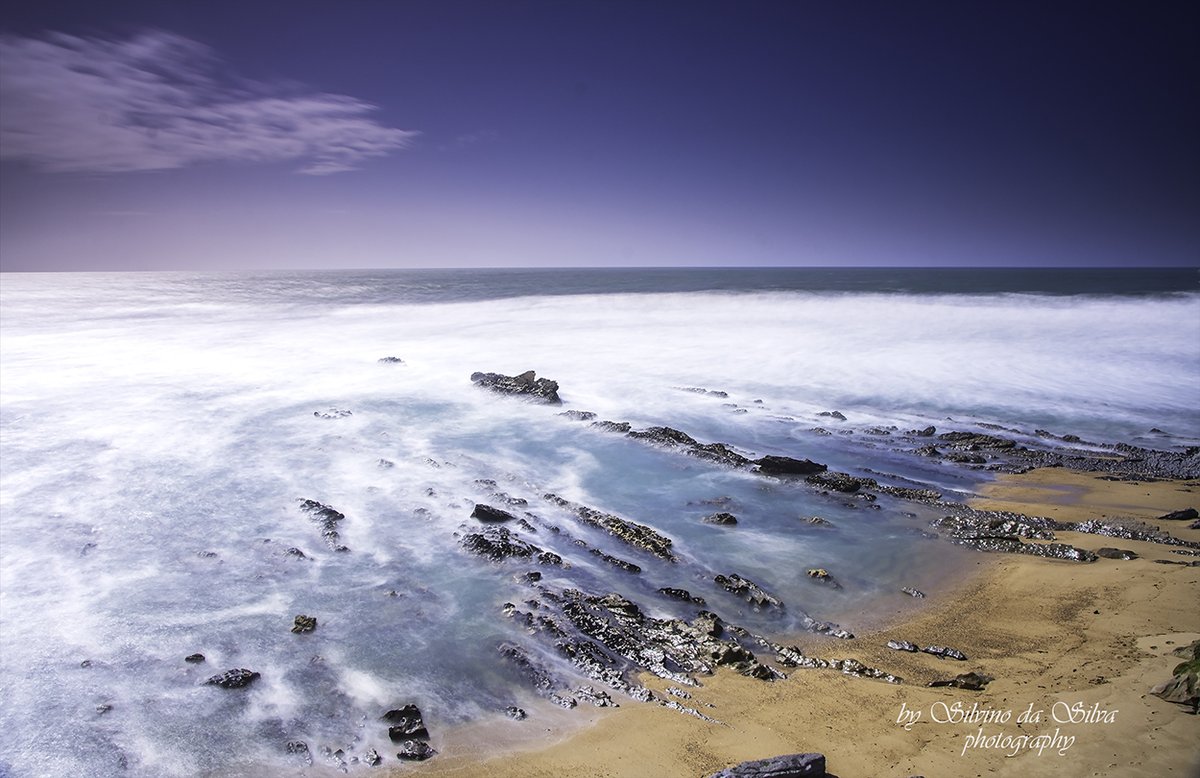 silvinoda_silva's tweet photo. Buarcos Beach in Figueira da Foz. Coimbra, Portugal

#reflection #ocean #clouds #sea #sunrise #blue #sand #rocks #orange #snset #travel #water #flowers #seascape #maritime #beach #sky #green https://t.co/PXrk4kt41I