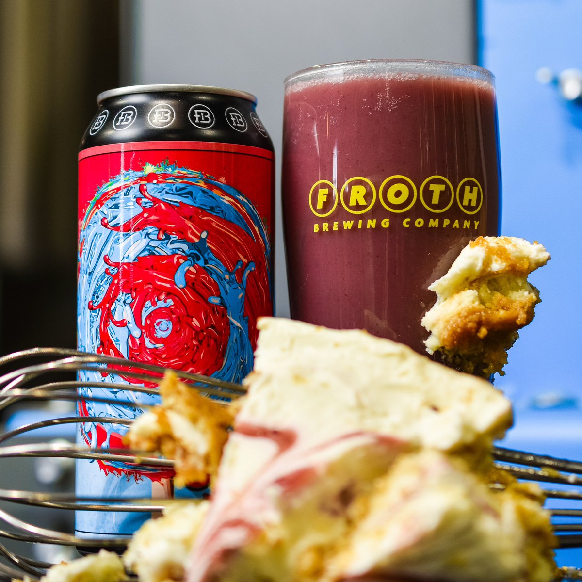 🍭🍭 LOLLIPOP DROP 🍭🍭

RELEASES WEDNESDAY, 3/29/23, AT 11:00AM

RASPBERRY, BLUEBERRY, CHEESECAKE 🍰 

Available on-draft, in 4-pks to-go, and online in NYS

✌️