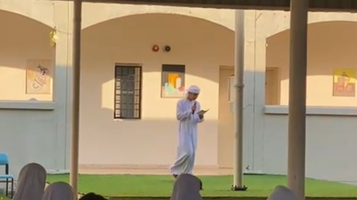 ALFAYYADSTREET's tweet photo. قـام طلبـة المواطنـة تحـت إشراف الأستاذة وصايف السنيدية بتقديم اذاعـة مدرسية بهـدف توعيـة طلبة مدرسـة المقداد عن مشروع "بناء و إعادة تأهيل طرق الفياض" و باستضافة قسم الحوادث المرو��يـة. https://t.co/VvgF9Aa44H
