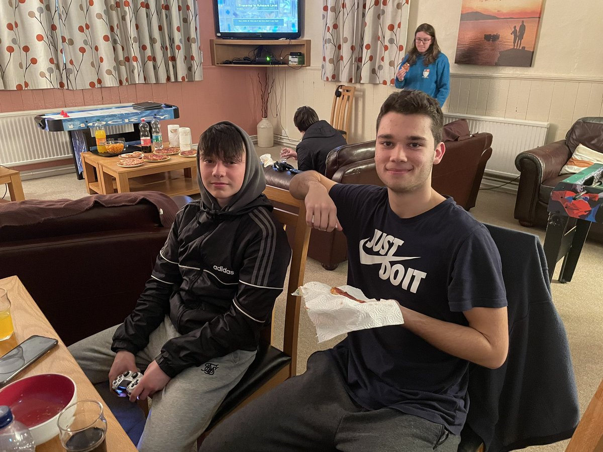 RSH_Raphoe's tweet photo. February 🤩

The Common Room got a temporary upgrade to include additional screens🖥️consoles and games for our very enjoyable Lads Night!🎮Xbox, PlayStation, Foosball and Airhockey made for great amusement that evening! 🍕🍬🥤

#homefromhome #boarding #raphoe #TheRoyalandPrior https://t.co/3uR33JwLFz