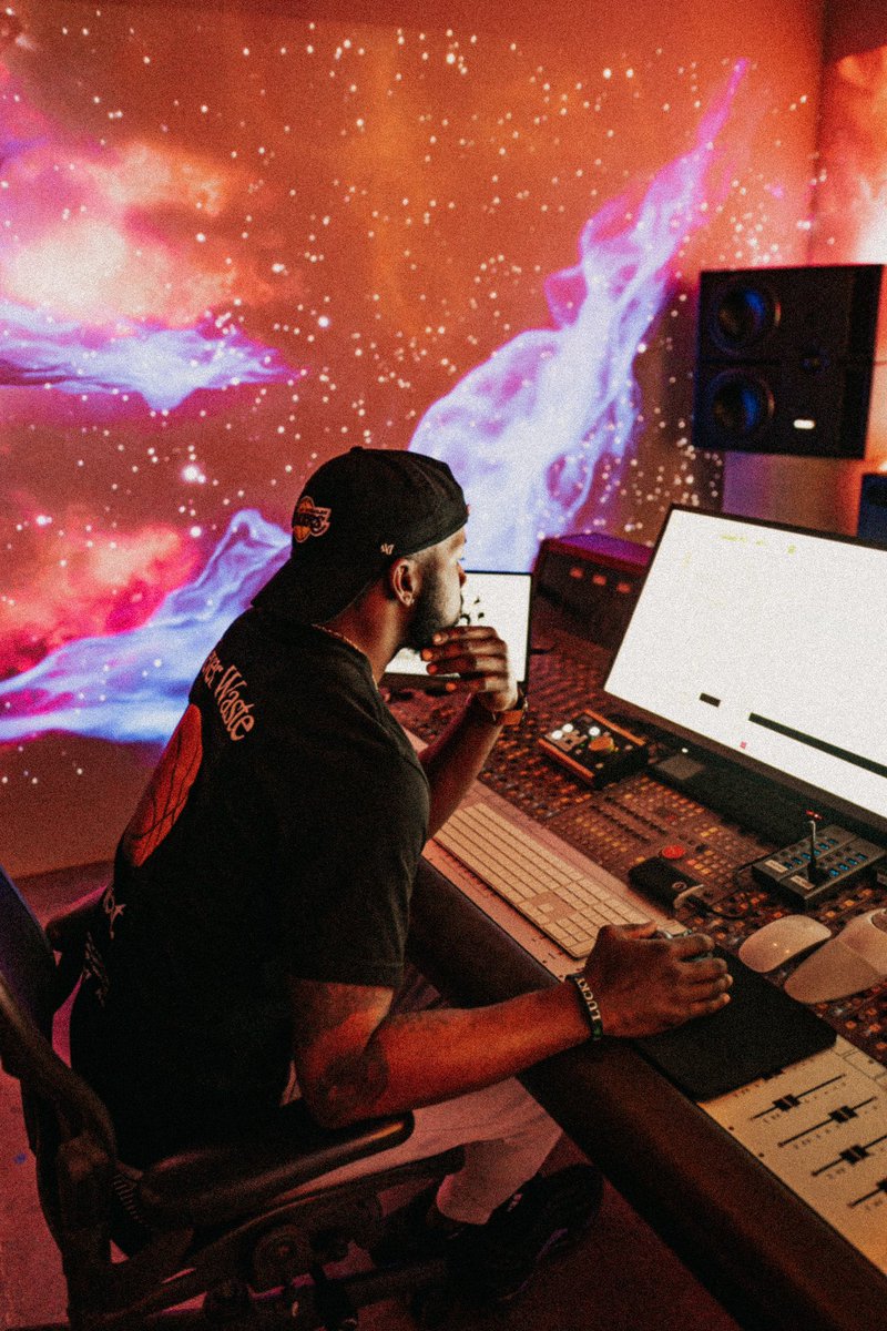 do u have yo passport? tweet media