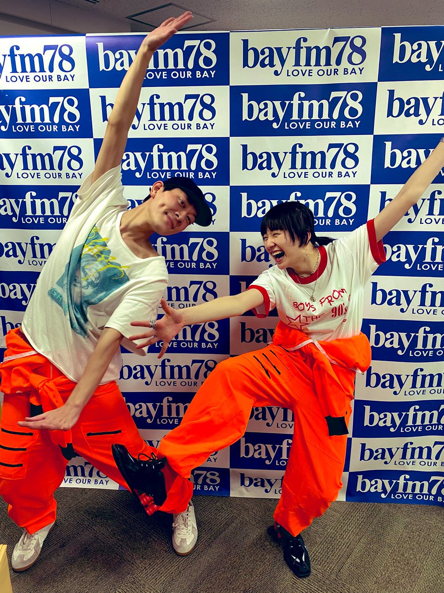 mozaikunight's tweet photo. 22年間モザイクナイト火曜日を愛してくれてありがとうございました！とても素敵な最終回になりました。我々は必ず戻ってくる、それまで火曜の平和を頼んだぜ！防衛軍の皆様、本当にありがとうございました！感涙！大好き！飲むぞ！
#mozaiku https://t.co/cAxvqoBwLh