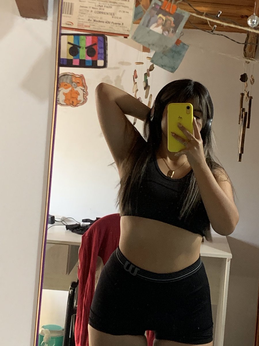 venicebitch87's tweet photo. 🐬🖤🐬🖤🐬 https://t.co/ZPj62Mhmq7