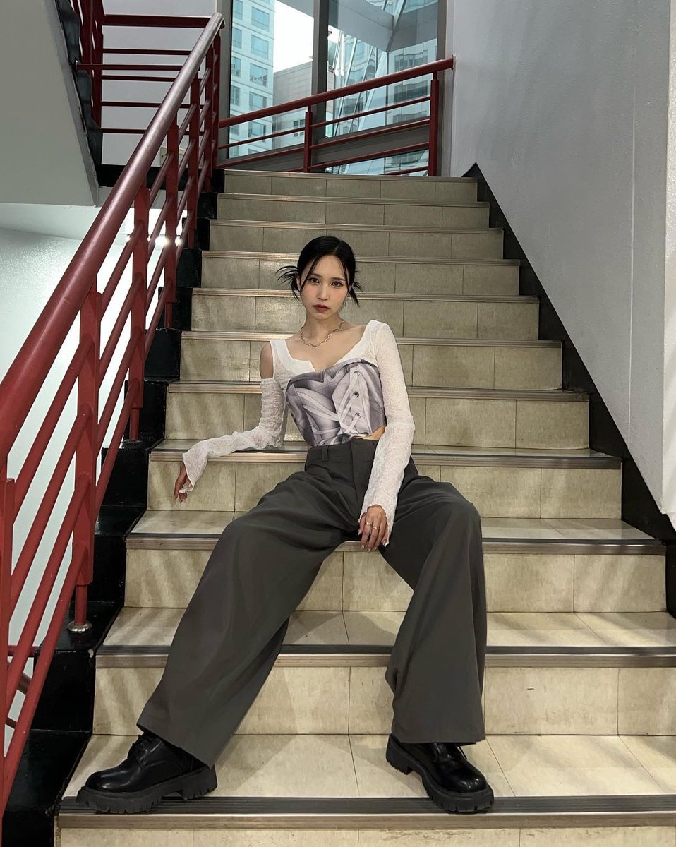 Lost_prxncess94's tweet photo. #Rosalind_Jung
Self-made woman.
Don't need no man.
~π
#Aethra_Corp
#ACE_Models
#ACE_TWICE https://t.co/Anx61V7PCA
