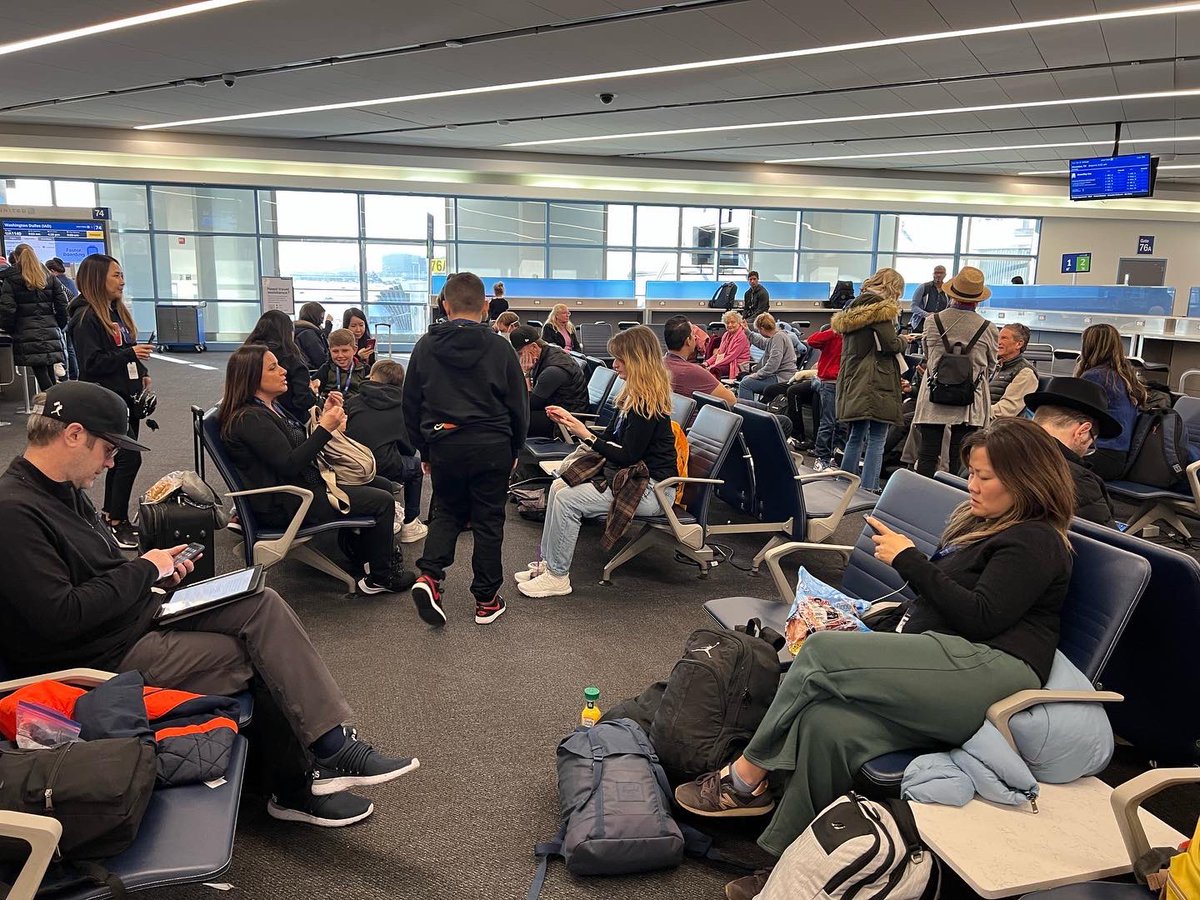VCSCrusaders's tweet photo. Our fifth graders are headed across the country and will have an incredible week diving into U.S. history in Washington, D.C. and the surrounding sites! So excited for them!
_____
#VCSFamily #CRUNITED #VCSElementary #VCStoDC2023 https://t.co/y0ECZhP3sK
