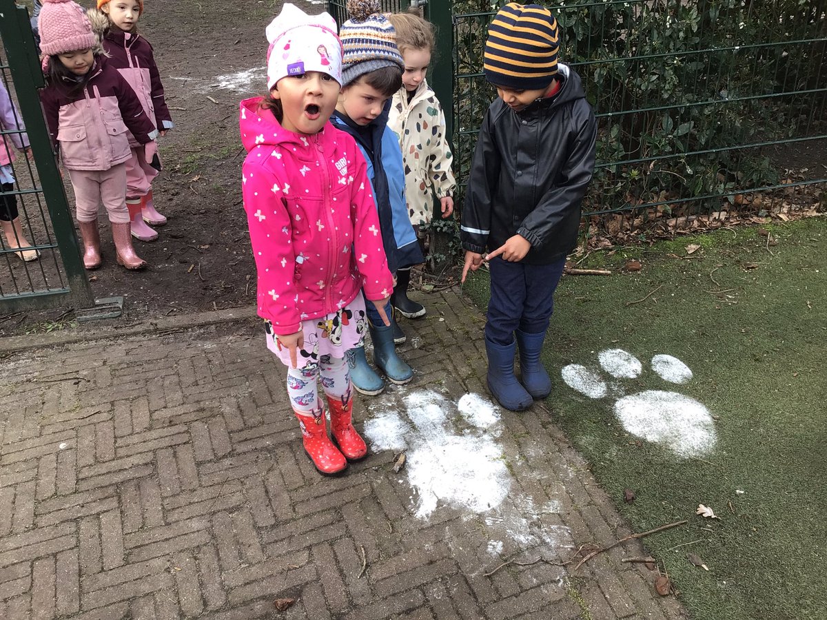 BSNJSV's tweet photo. Following the paw prints that appeared in our exploration zone today, lead us to … an egg-citing surprise! #JSVFoundation1 https://t.co/jbzsADgzZD
