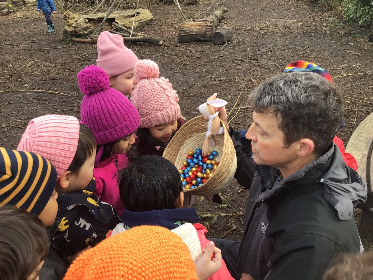 BSNJSV's tweet photo. Following the paw prints that appeared in our exploration zone today, lead us to … an egg-citing surprise! #JSVFoundation1 https://t.co/jbzsADgzZD
