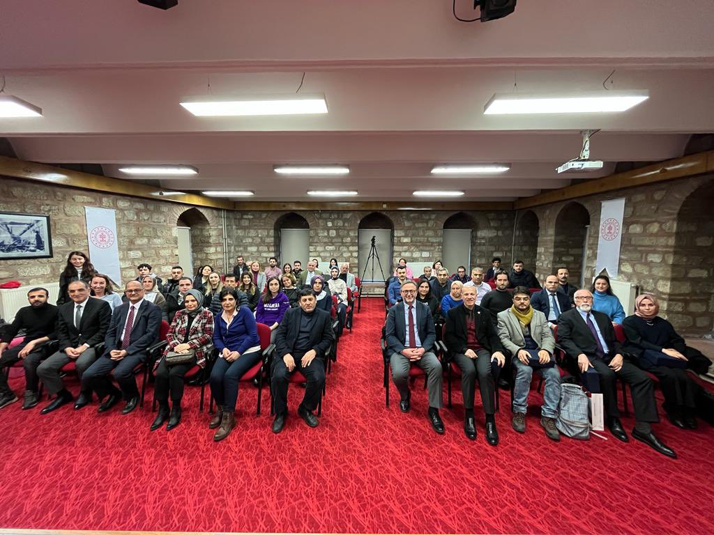 59. Kütüphane Haftası kapsamında İl Müdürümüz Coşkun Yılmaz yönetiminde Ümit Konya, Ömer Dabanlı, Önder Bayır ve Zehra Okur’un konuk olduğu “Kütüphaneler ve Doğal Afetler” konulu panelimiz gerçekleşti. 

#kütüphaneiyileştirir