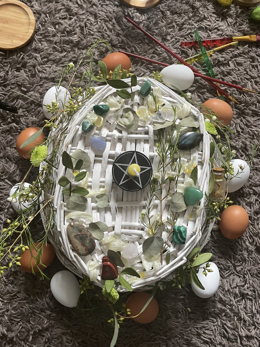 Sohuna_'s tweet photo. About Ostara 🍯 https://t.co/gDU01Y3ncN