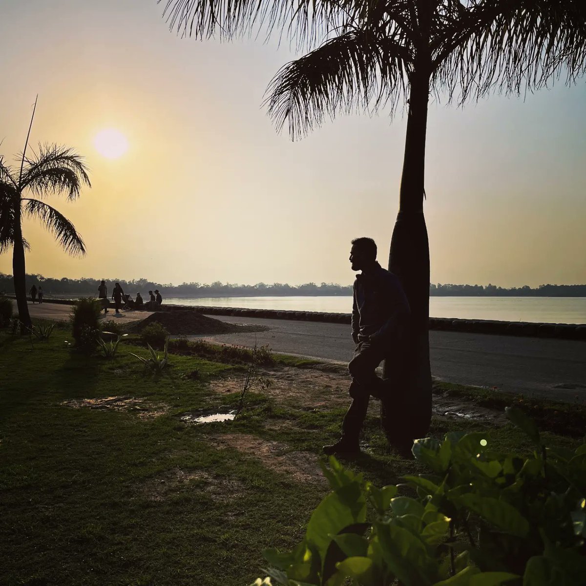 sachins39288075's tweet photo. Sunset vibes and happy times...๐
#sunriseview #sunsetvibes #sunsetview #happy #happytime
#sunset_pics #sunsetlake #sukhnalakechandigarh #chandigarh #sukhnalake #view #vibes #viralpost #instapost #nature #natureview https://t.co/GD7bZZyygG